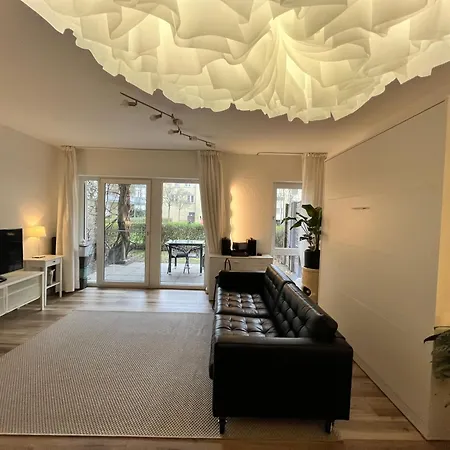 Appartement Separate Privat In Shared With 2 Cats And 1 Person *