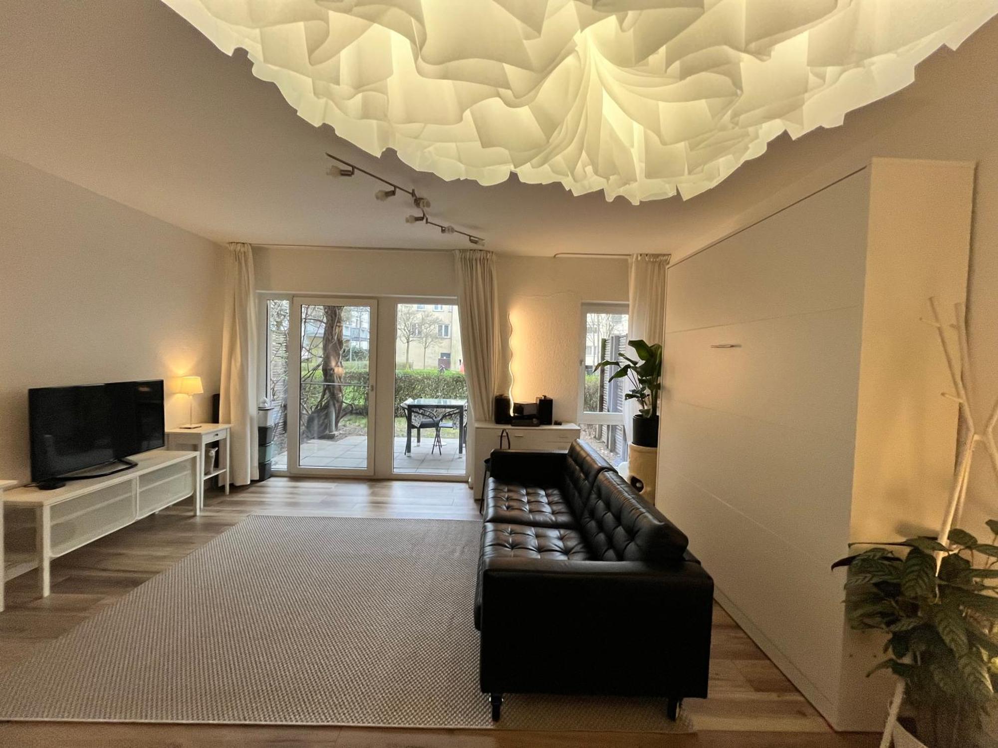 Apartment Separate Privat In Shared With 2 Cats And 1 Person *