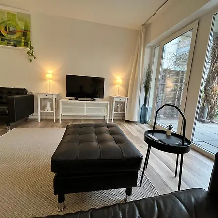 Appartement Separate Privat In Shared With 2 Cats And 1 Person