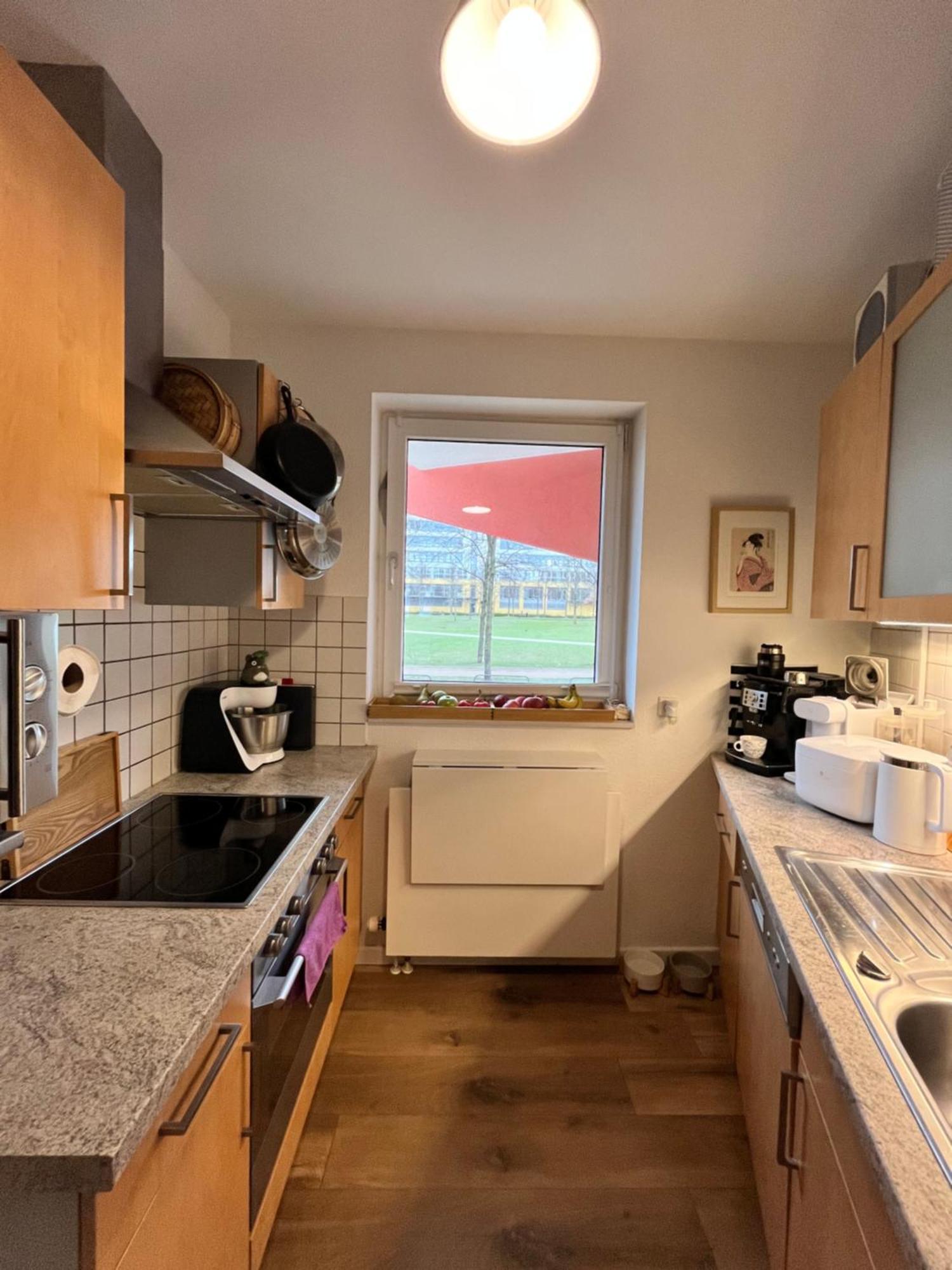 Separate Privat In Shared With 2 Cats And 1 Person *